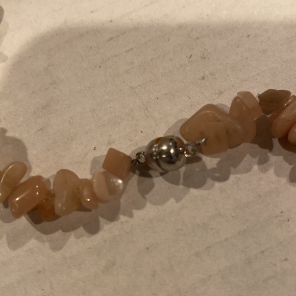 Vintage Strawberry Quartz Gemstone Bead Chips - Picture 3 of 3
